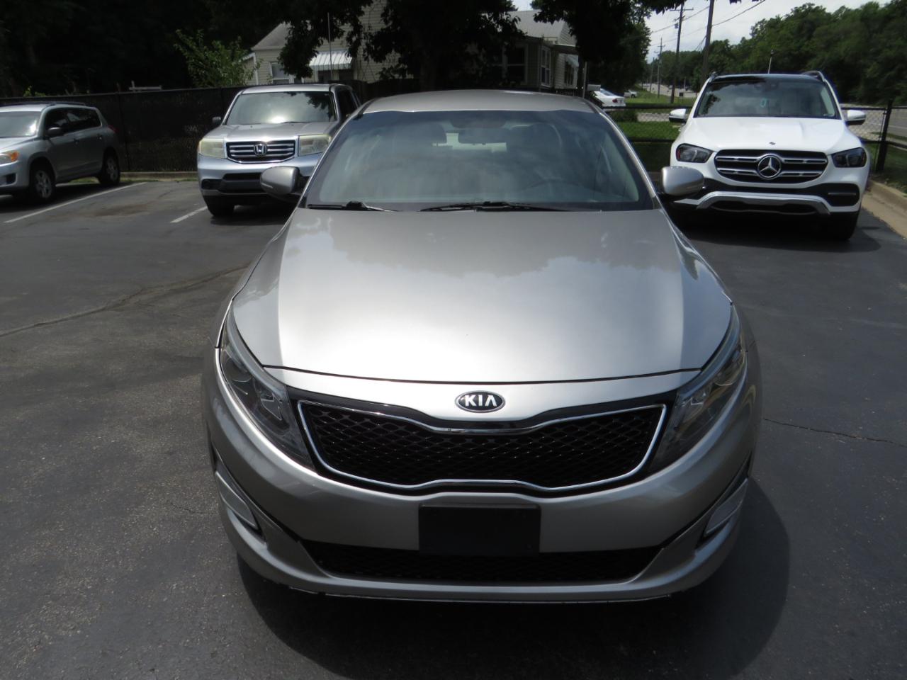 Kia Optima 4dr Sdn LX 2015