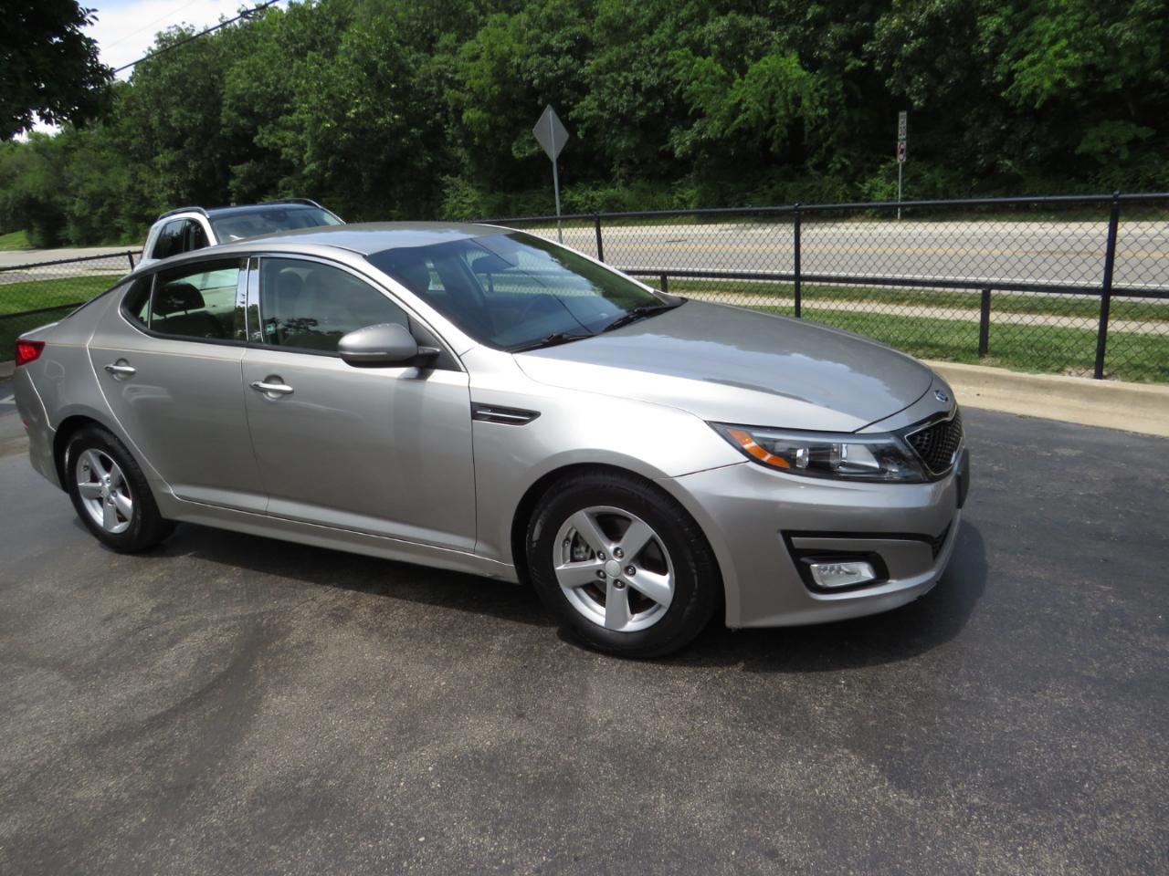 Kia Optima 4dr Sdn LX 2015