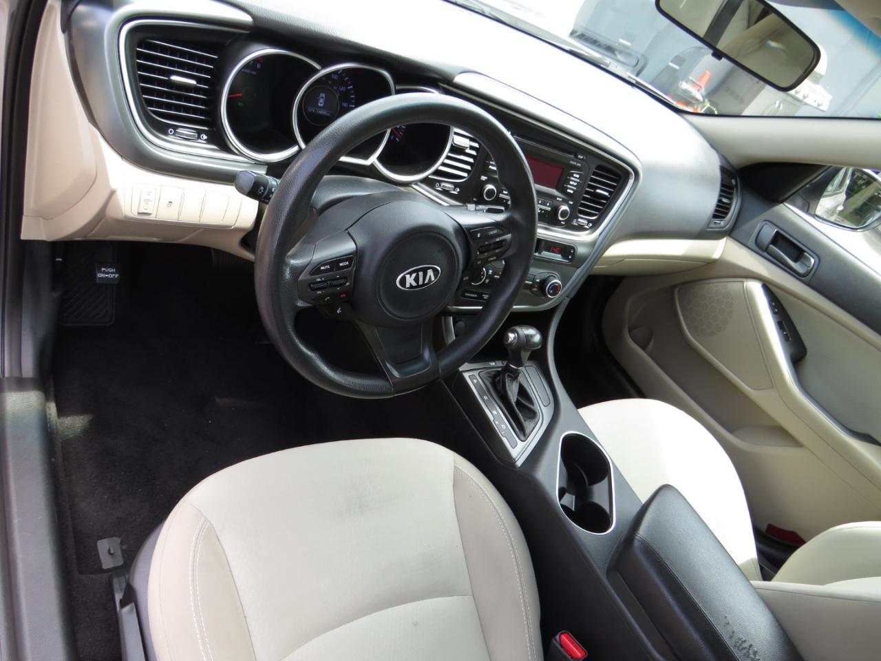 Kia Optima 4dr Sdn LX 2015