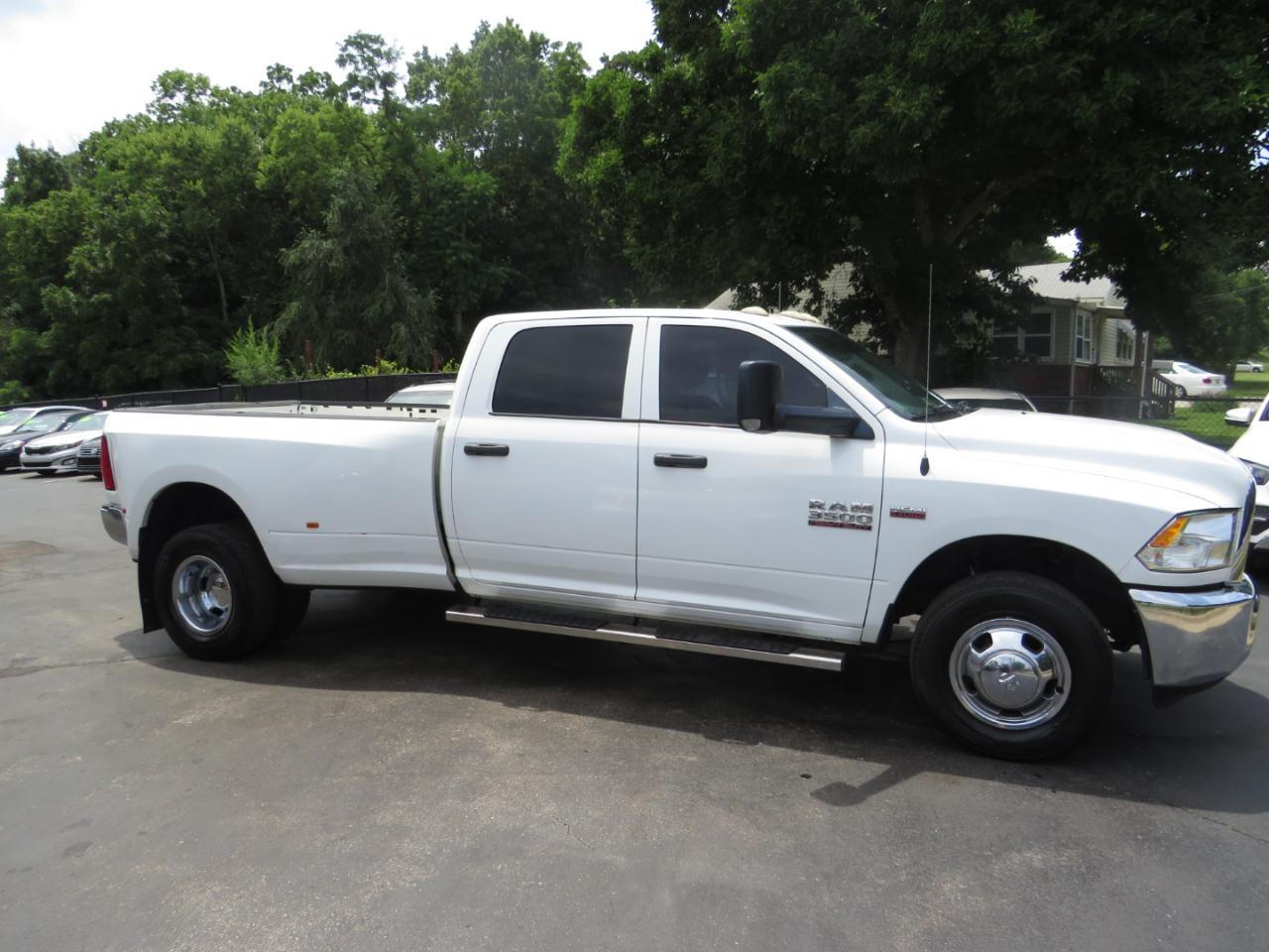 RAM 3500 2WD Crew Cab 169" Tradesman 2015