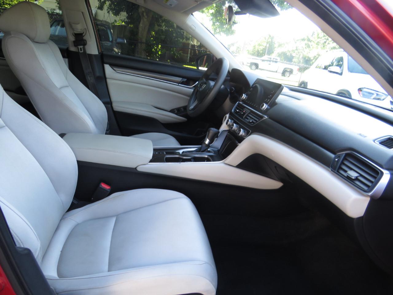 Honda Accord Sedan LX 1.5T CVT 2019
