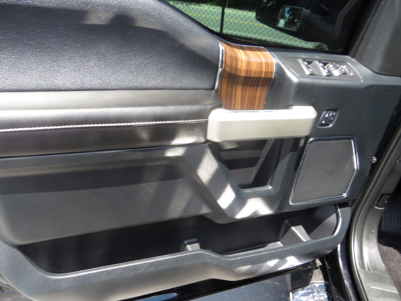 Ford F-150 King Ranch 4WD SuperCrew 5.5' Box 2017