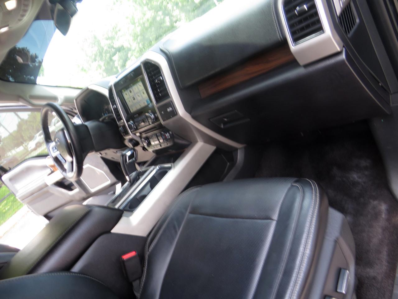 Ford F-150 King Ranch 4WD SuperCrew 5.5' Box 2017