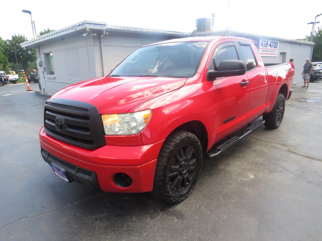 Toyota Tundra 2WD Truck Double Cab 4.6L V8 6-Spd AT (Natl) 2013