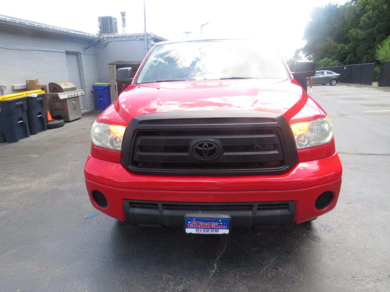 Toyota Tundra 2WD Truck Double Cab 4.6L V8 6-Spd AT (Natl) 2013