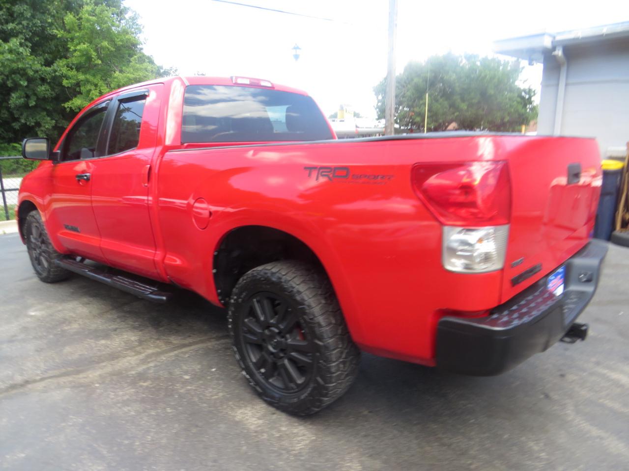 Toyota Tundra 2WD Truck Double Cab 4.6L V8 6-Spd AT (Natl) 2013