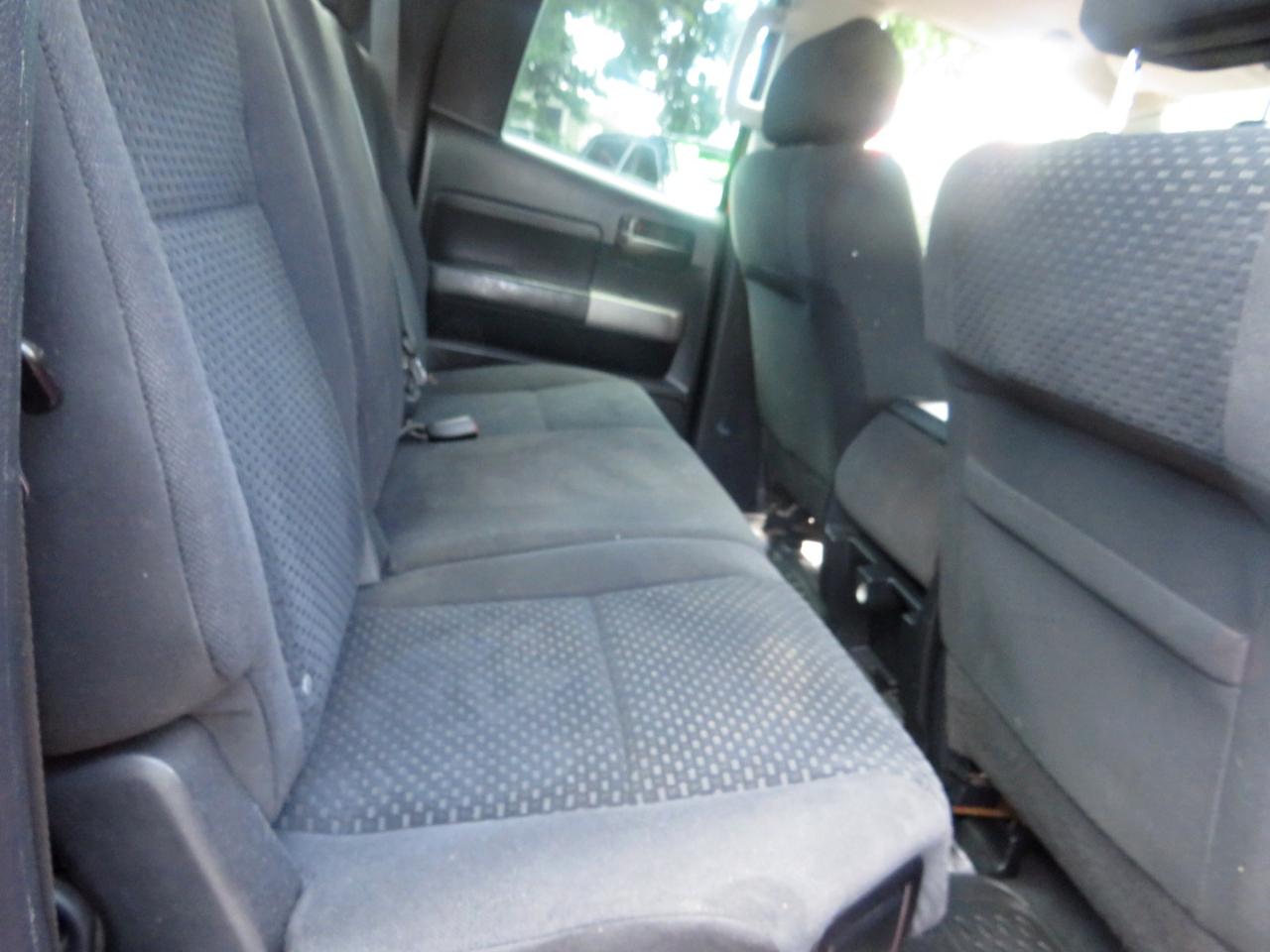 Toyota Tundra 2WD Truck Double Cab 4.6L V8 6-Spd AT (Natl) 2013