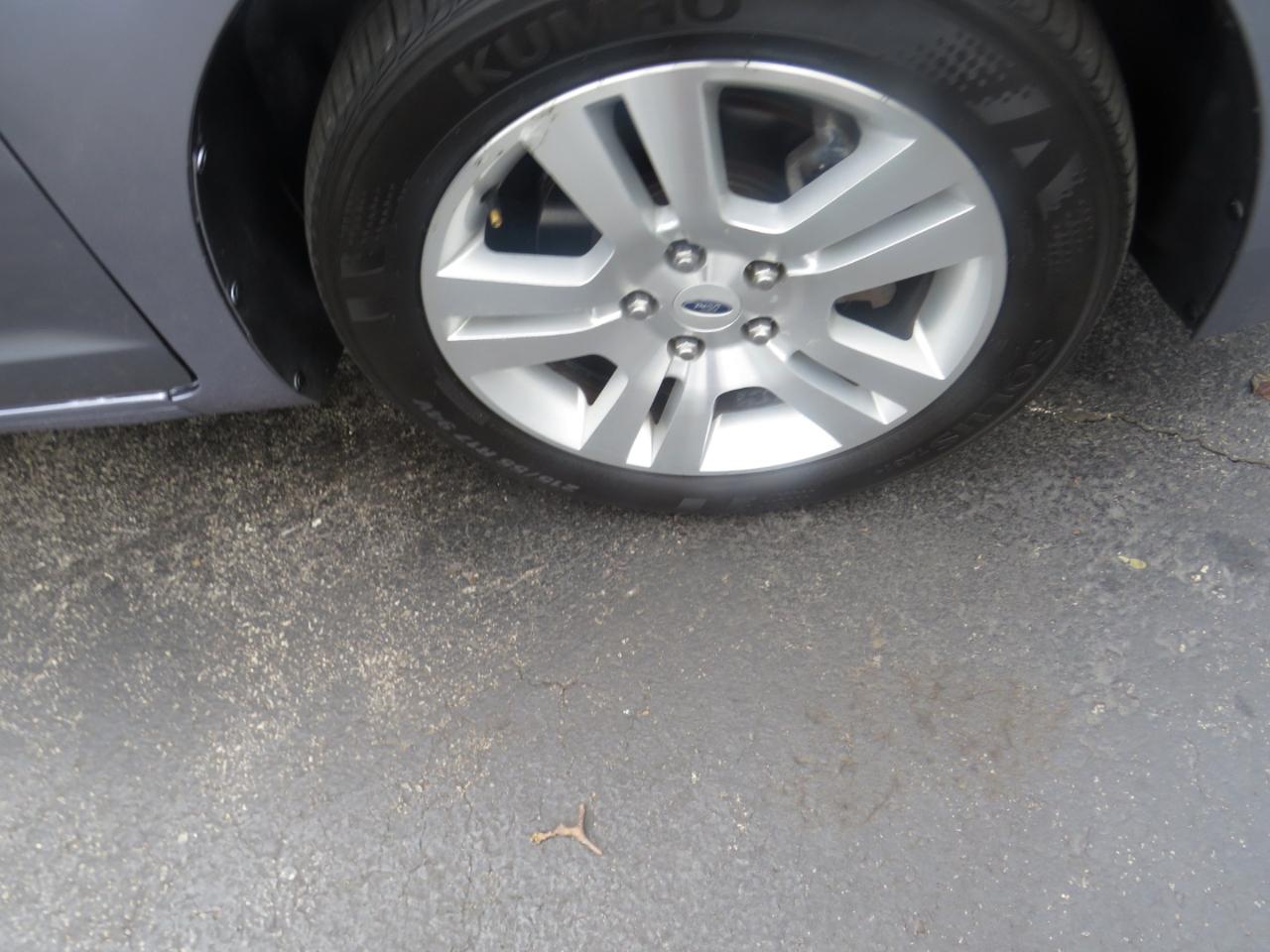 Ford Fusion 4dr Sdn V6 SEL 2006