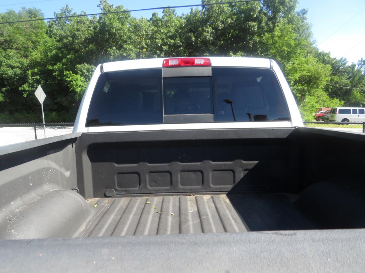 RAM 1500 4WD Crew Cab 140.5" Sport 2014