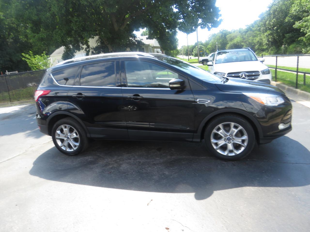 Ford Escape FWD 4dr Titanium 2015