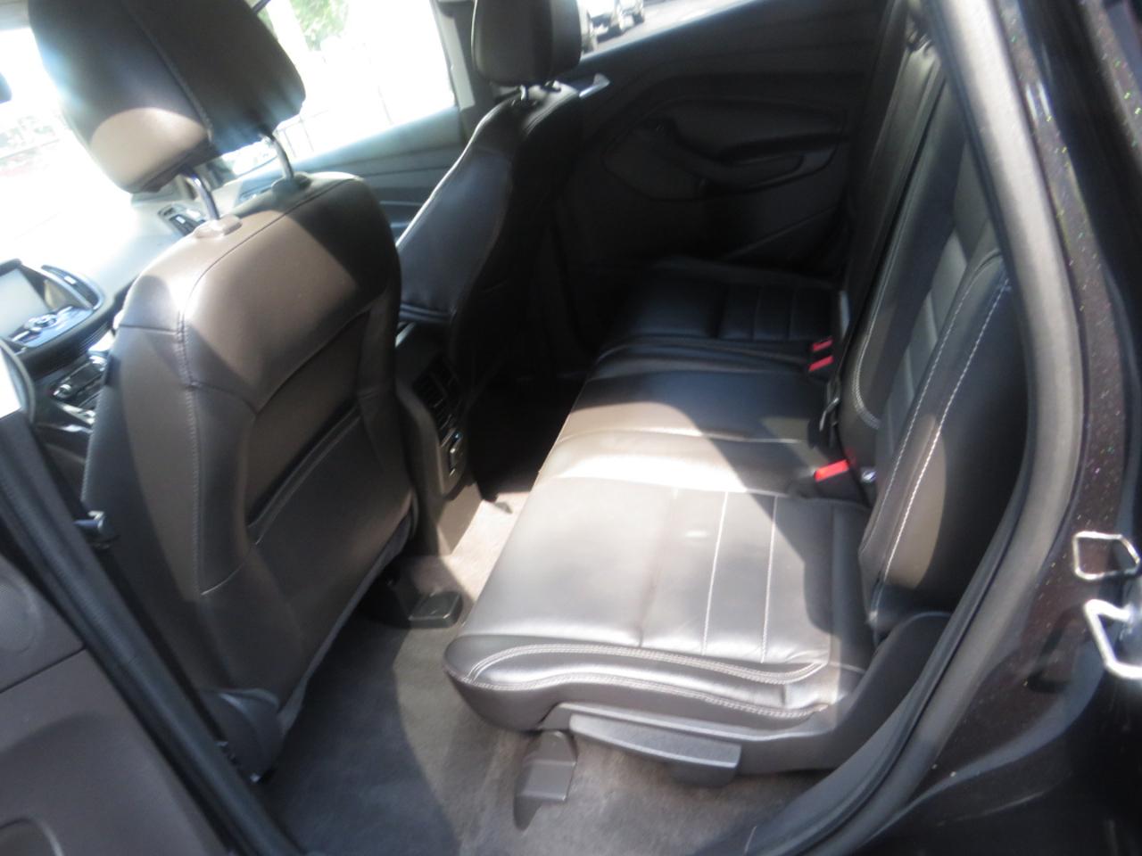 Ford Escape FWD 4dr Titanium 2015