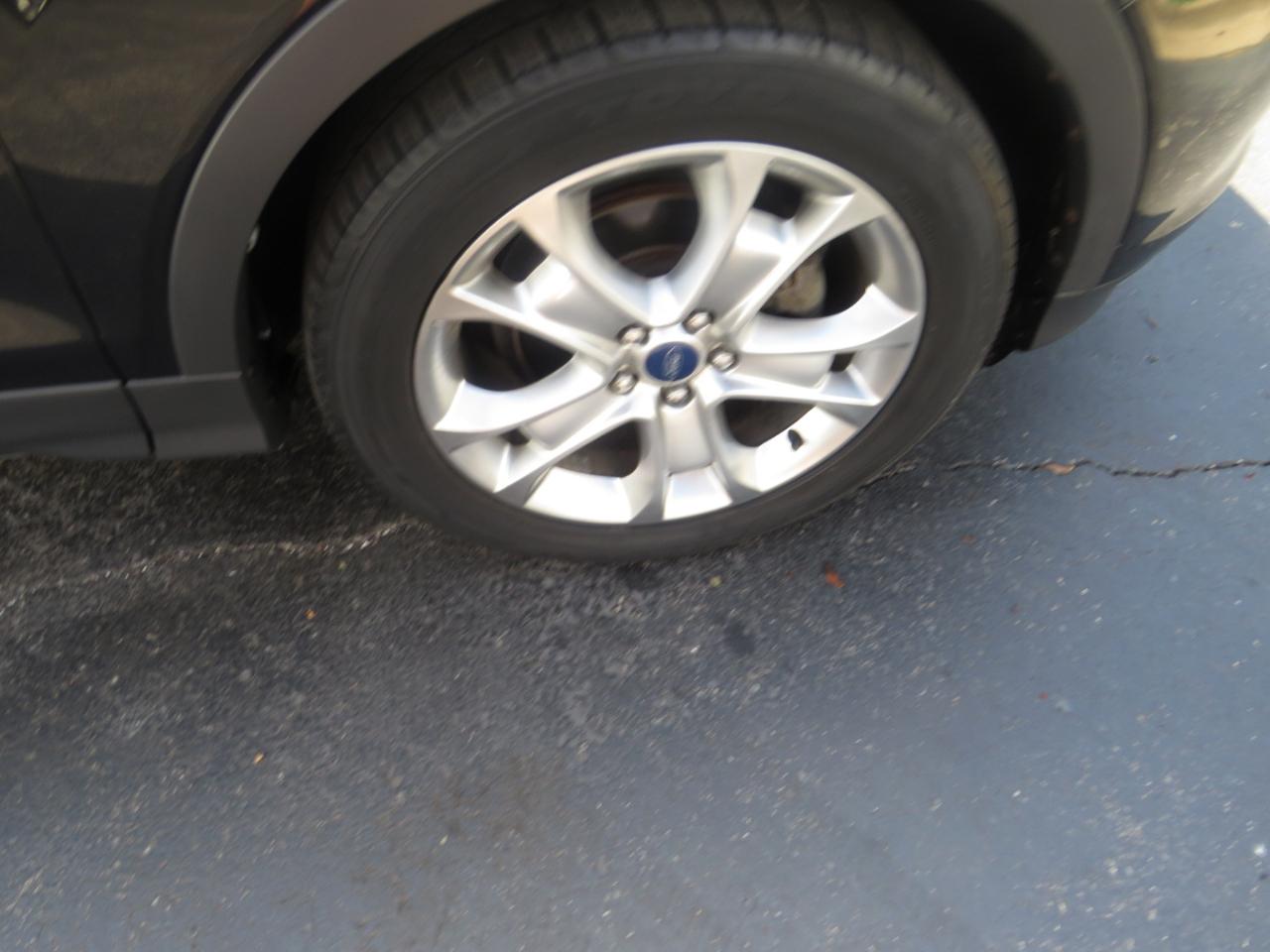 Ford Escape FWD 4dr Titanium 2015