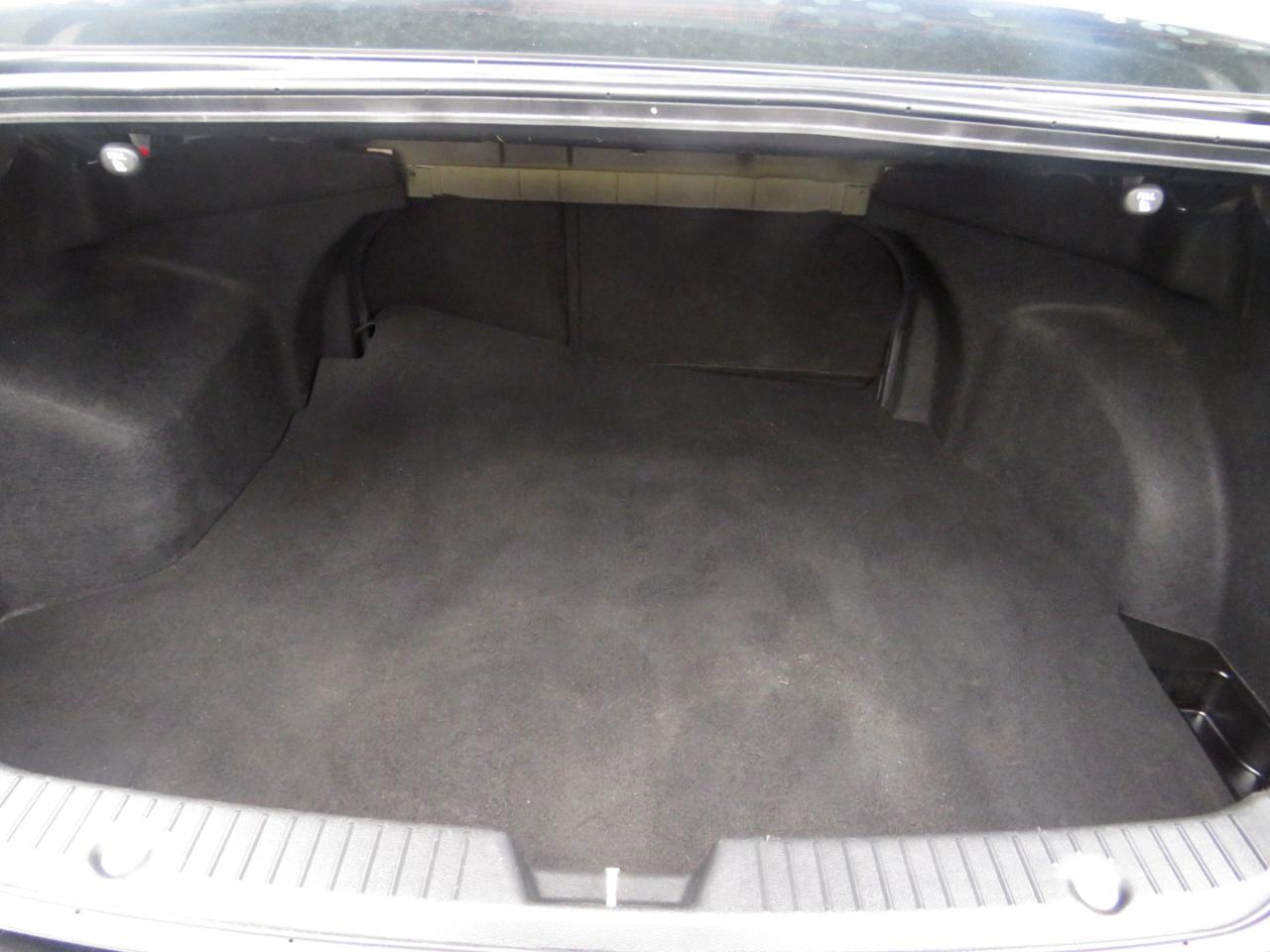 Hyundai Sonata 4dr Sdn 2.4L Auto GLS 2011