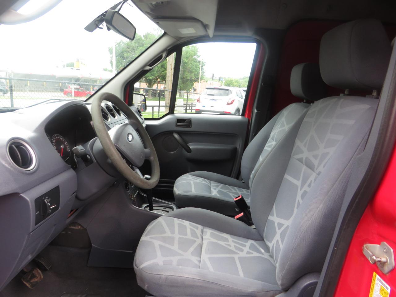 Ford Transit Connect 114.6" XLT w/o side or rear door glass 2011