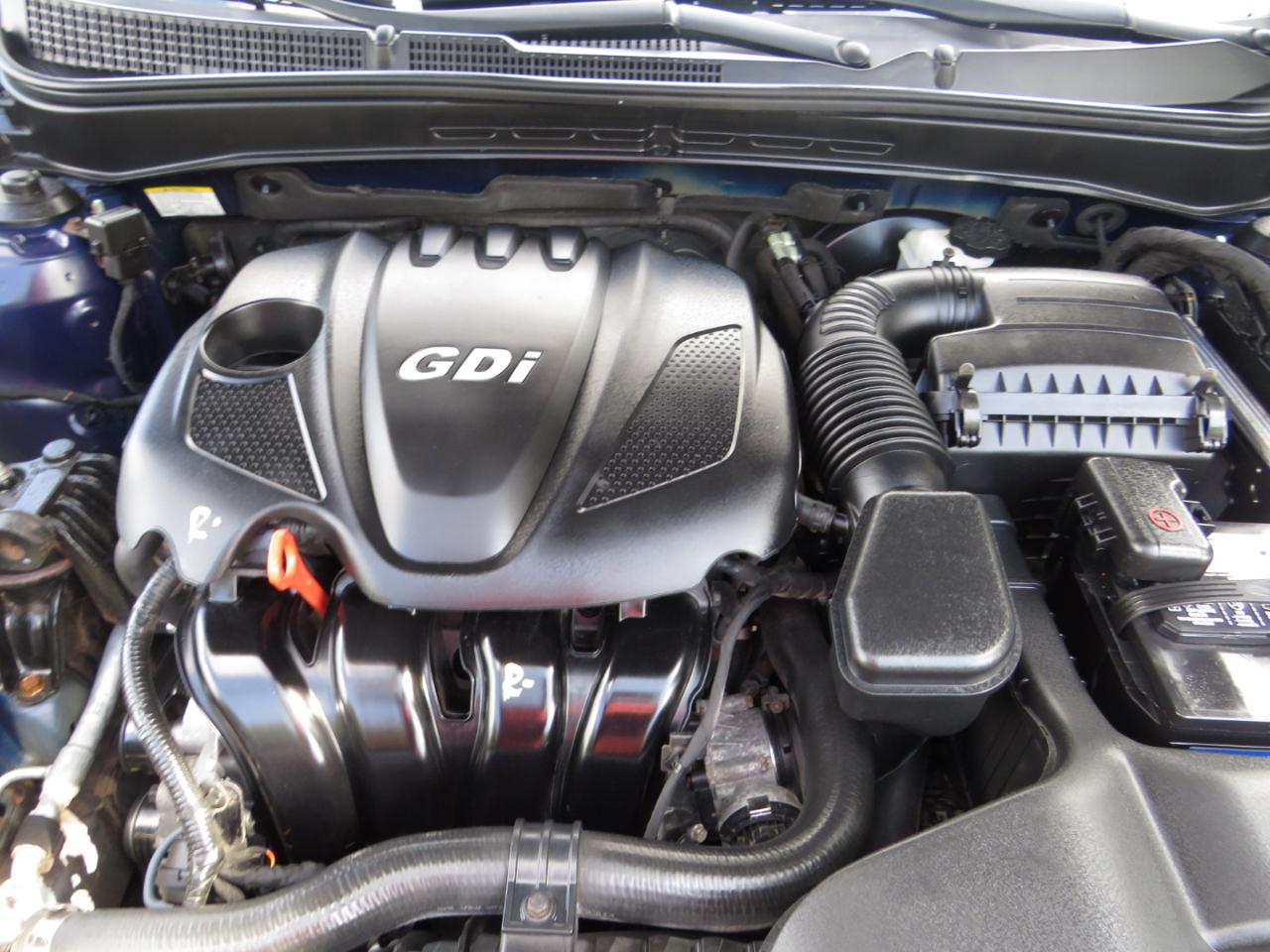 Hyundai Sonata 4dr Sdn 2.4L Auto GLS 2012
