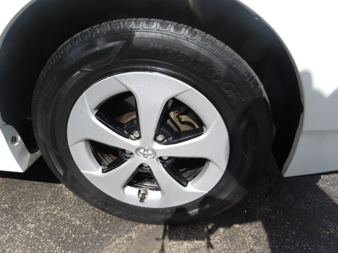 Toyota Prius 5dr HB Persona (Natl) 2013