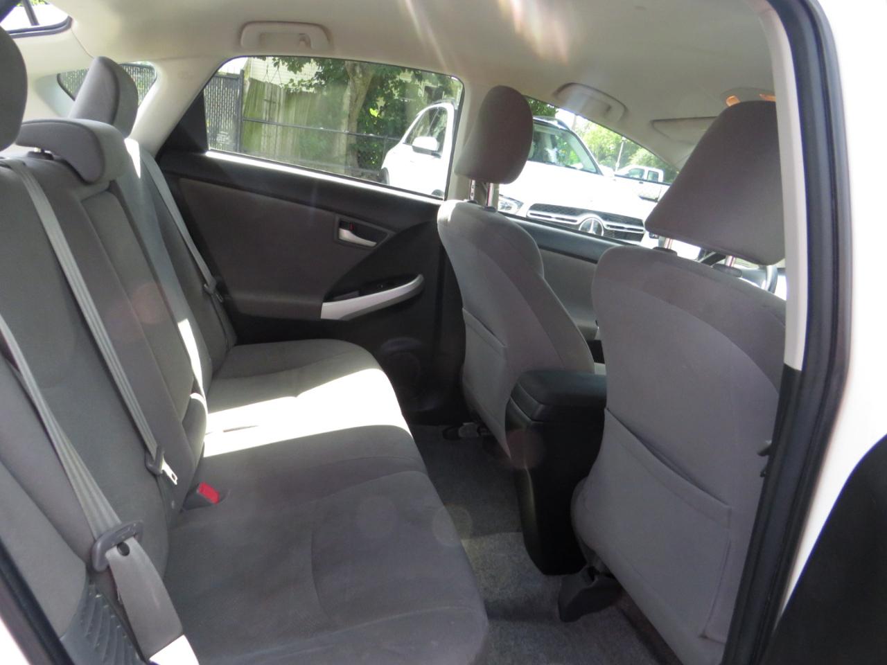 Toyota Prius 5dr HB Persona (Natl) 2013