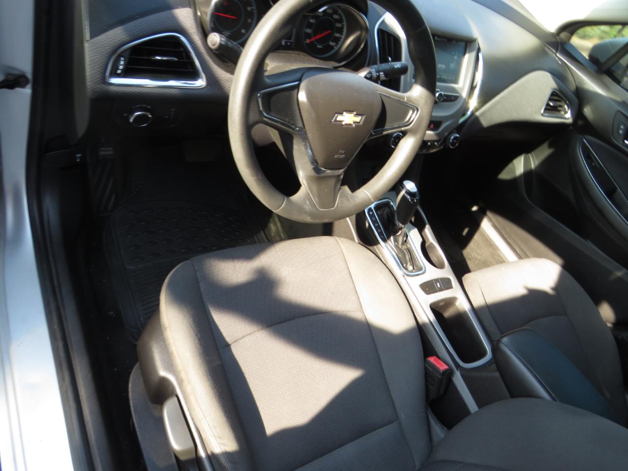 Chevrolet Cruze 4dr Sdn 1.4L LS w/1SB 2018