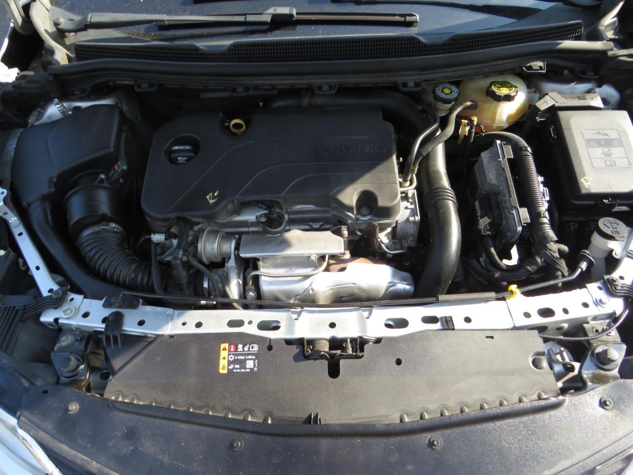 Chevrolet Cruze 4dr Sdn 1.4L LS w/1SB 2018