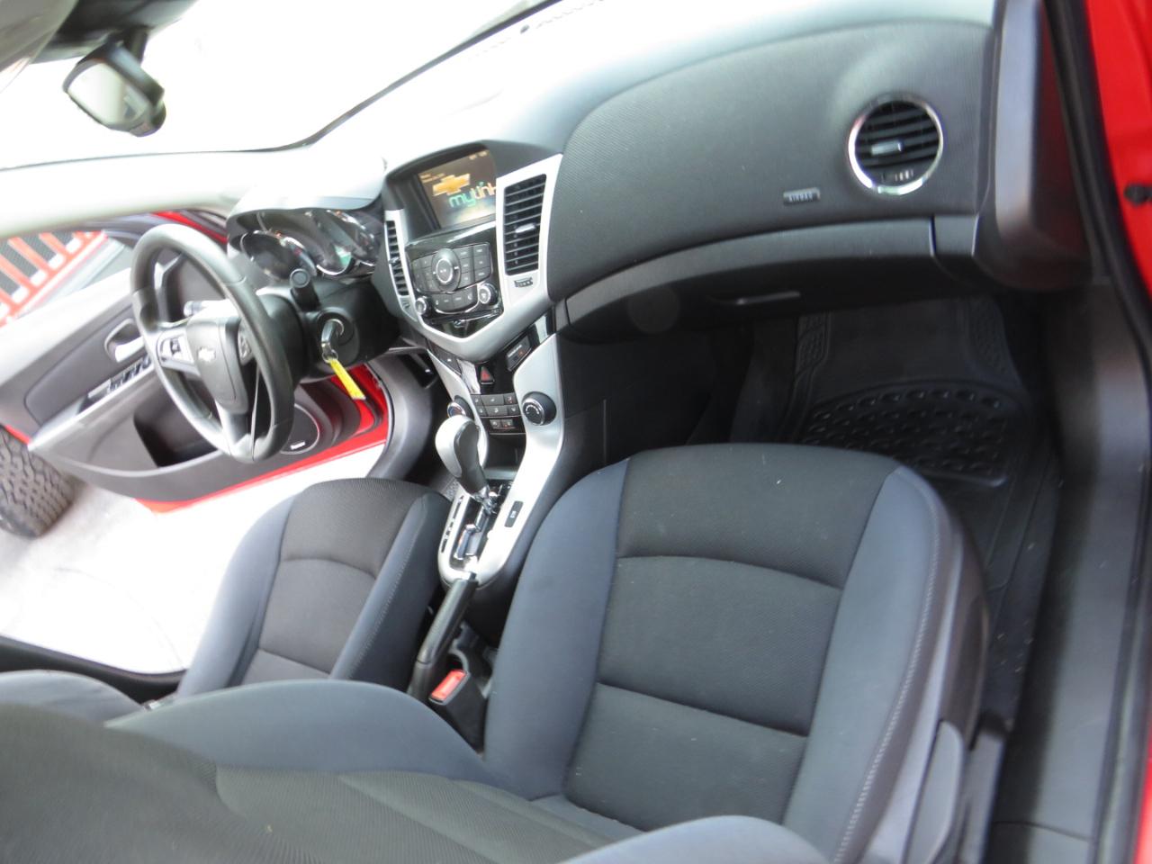 Chevrolet Cruze Limited 4dr Sdn Auto LT w/1LT 2016