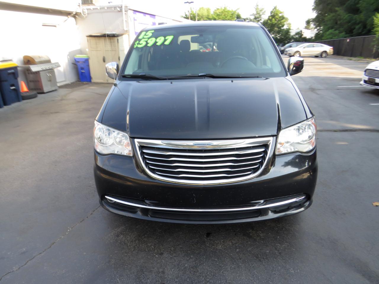 Chrysler Town & Country 4dr Wgn Touring-L 2015