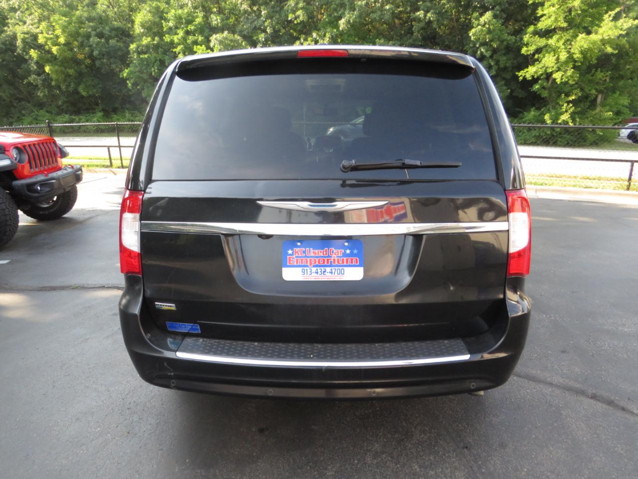 Chrysler Town & Country 4dr Wgn Touring-L 2015