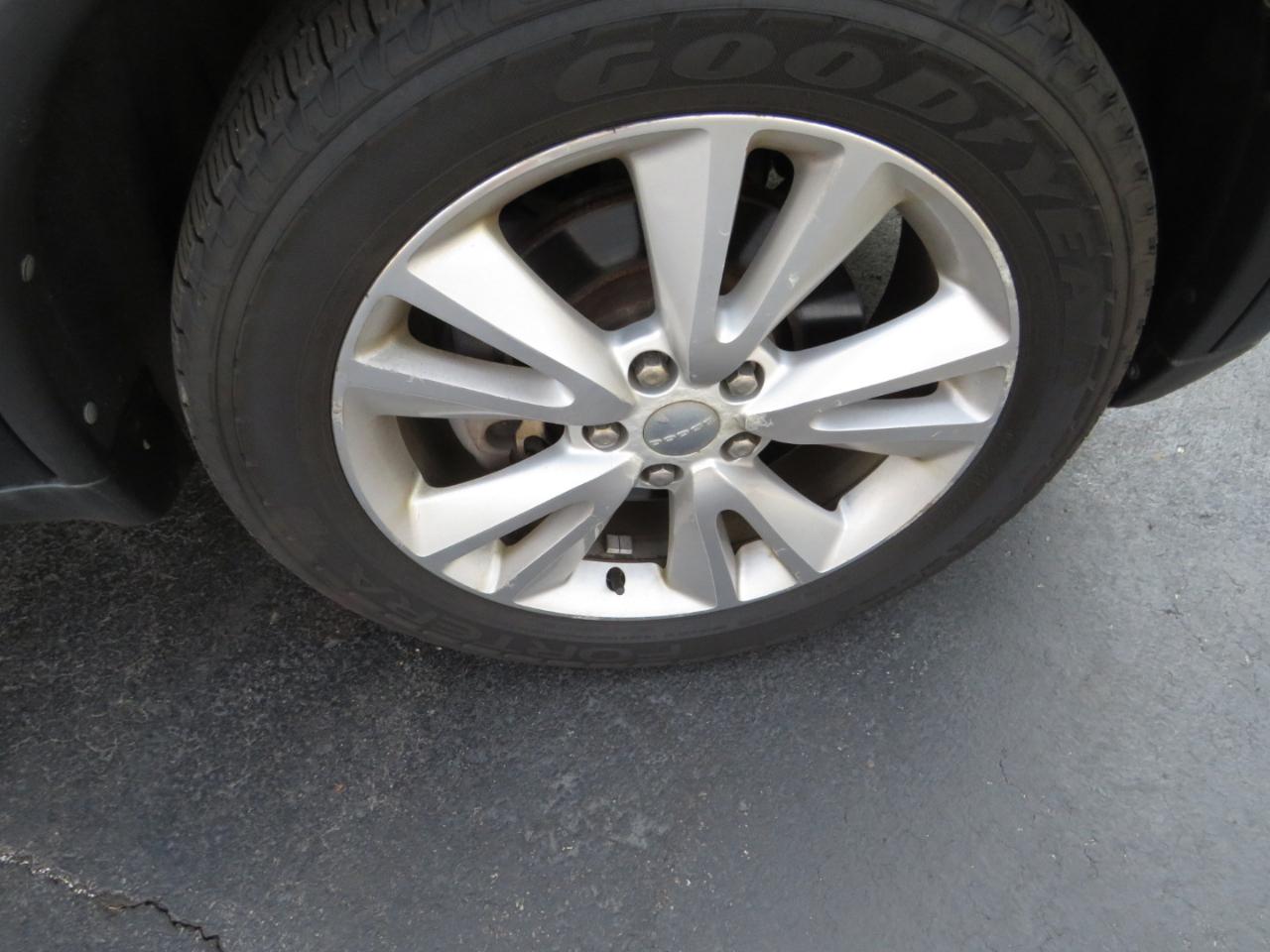 Dodge Durango AWD 4dr Crew 2011