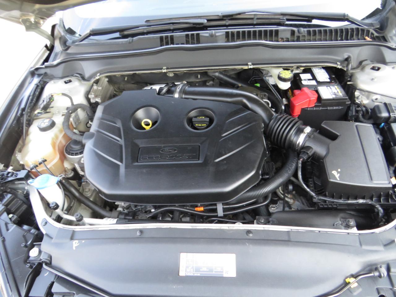 Ford Fusion 4dr Sdn SE AWD 2016