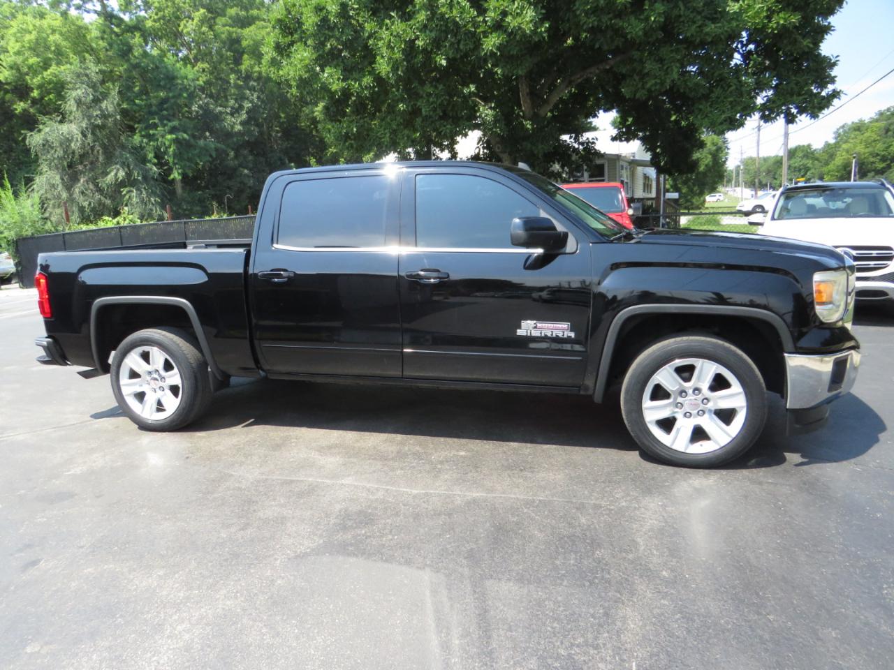 GMC Sierra 1500 2WD Crew Cab 143.5" SLE 2015