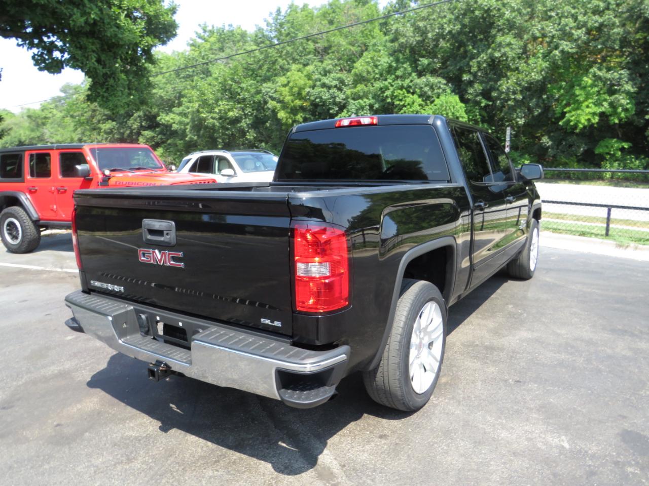 GMC Sierra 1500 2WD Crew Cab 143.5" SLE 2015