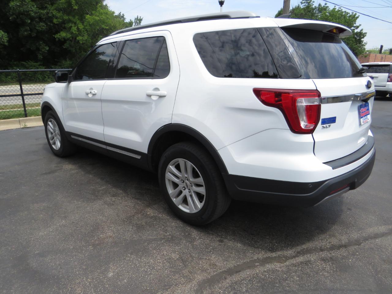 Ford Explorer XLT 4WD 2019