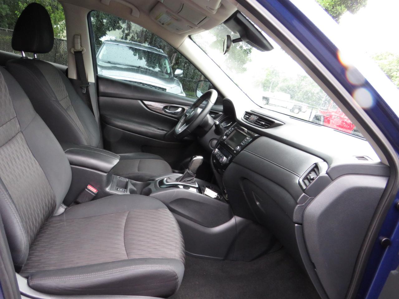 Nissan Rogue FWD SV 2019