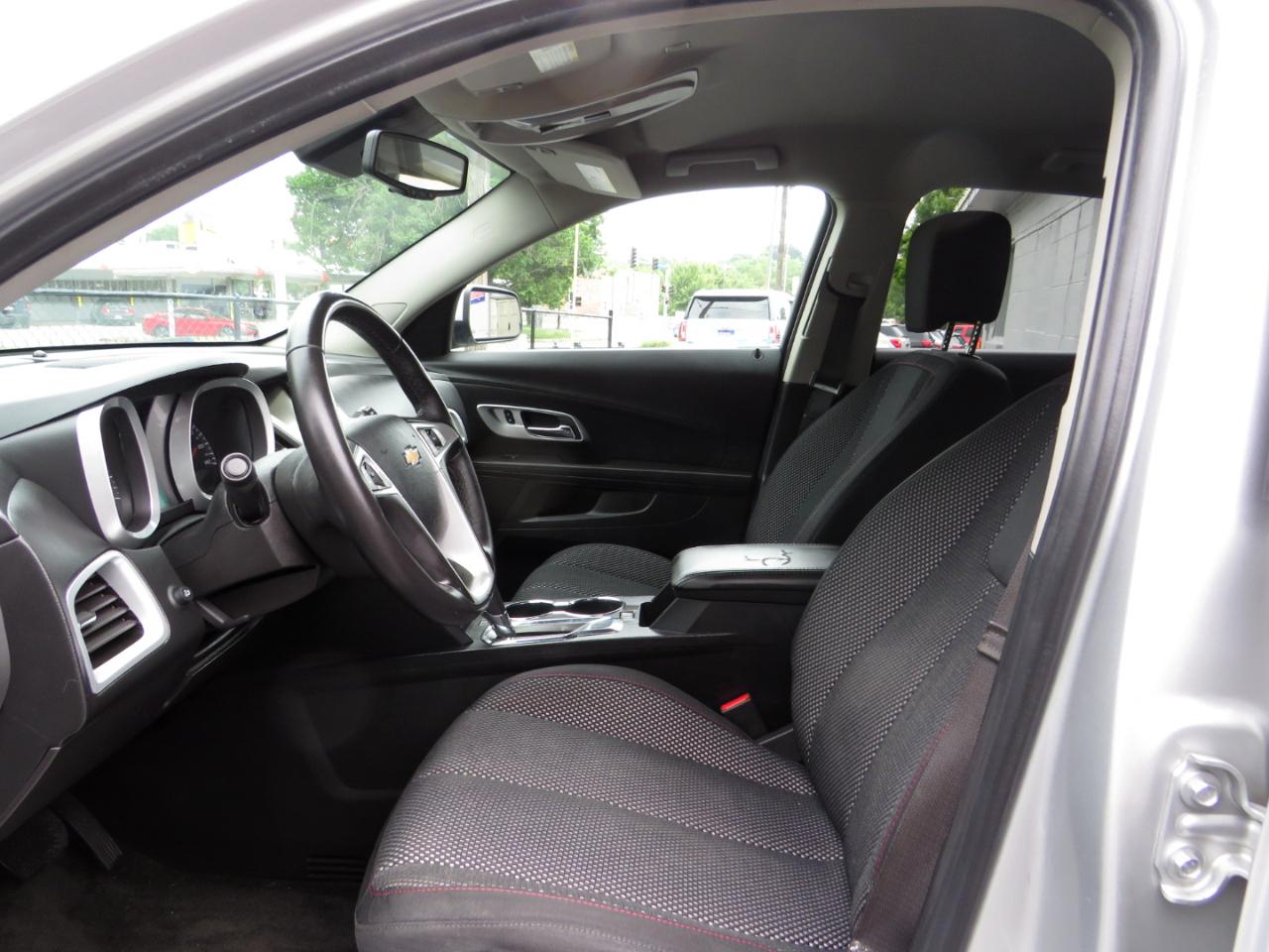 Chevrolet Equinox FWD 4dr LT w/1LT 2017