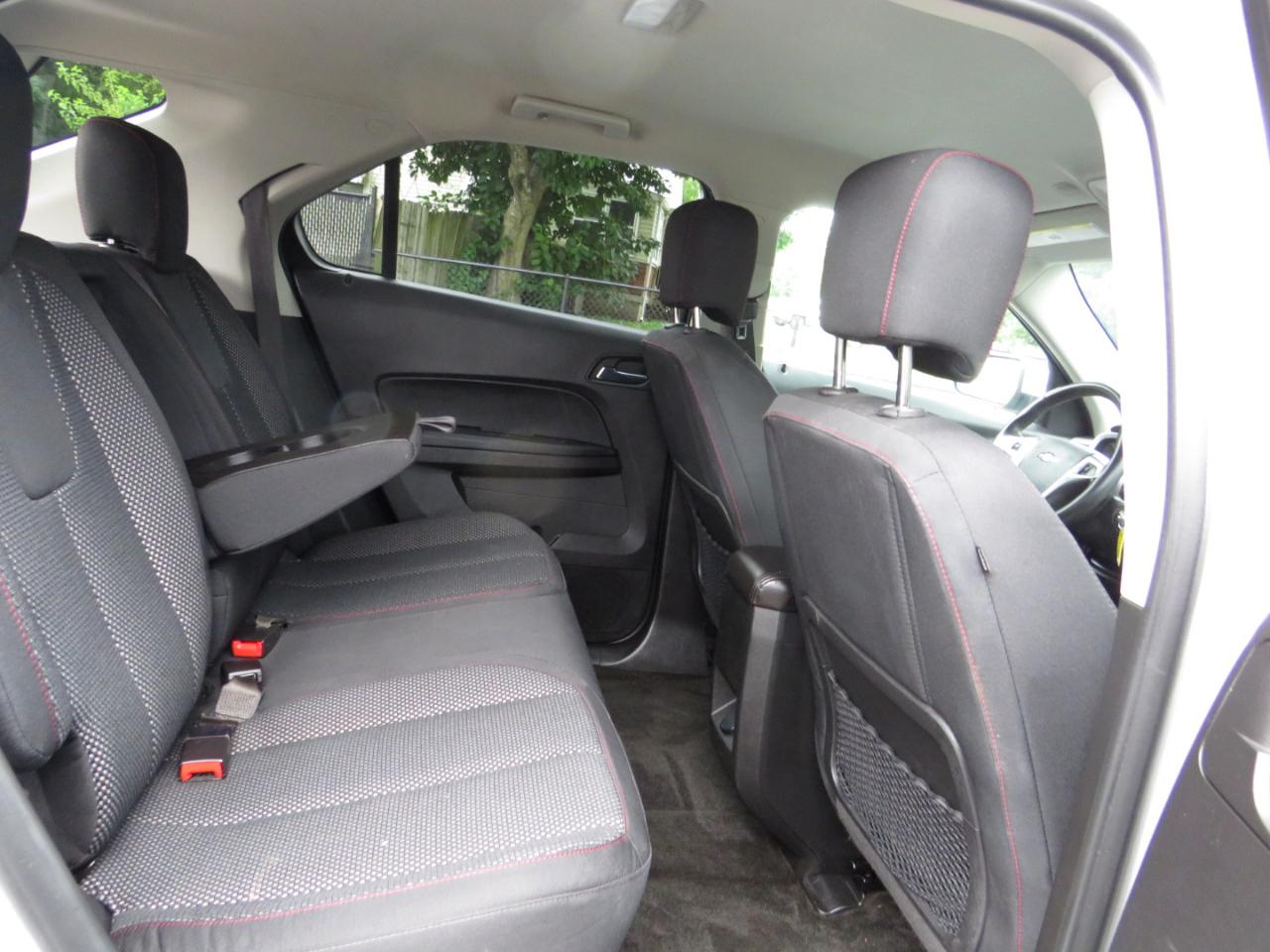 Chevrolet Equinox FWD 4dr LT w/1LT 2017