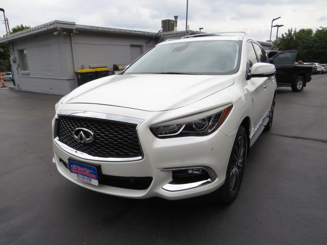 Infiniti QX60 LUXE AWD 2019