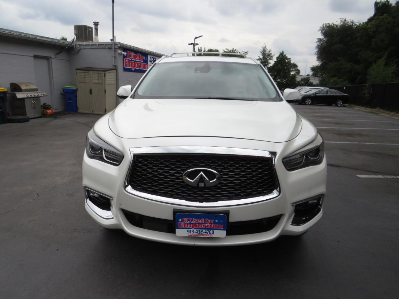 Infiniti QX60 LUXE AWD 2019