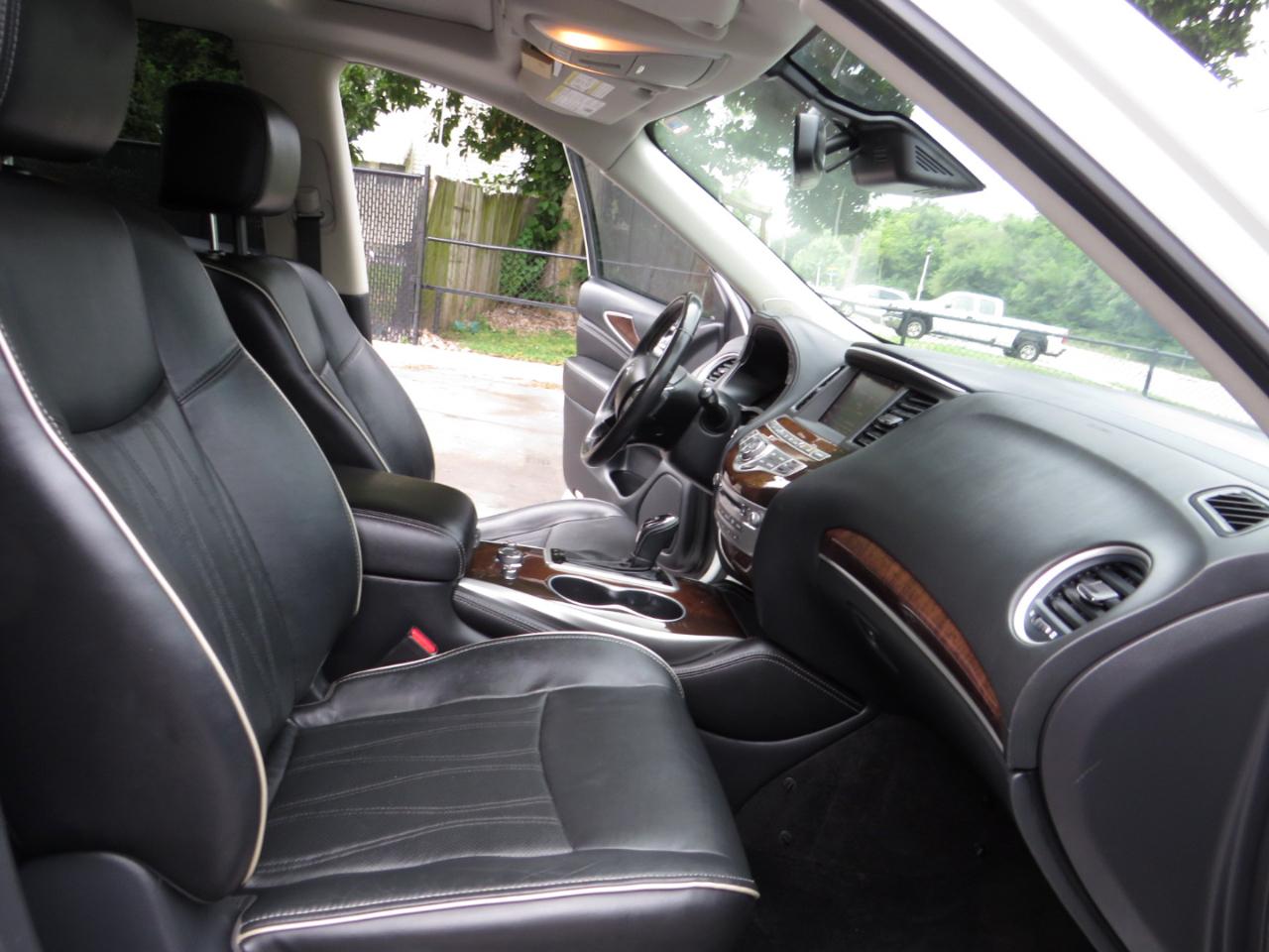 Infiniti QX60 LUXE AWD 2019
