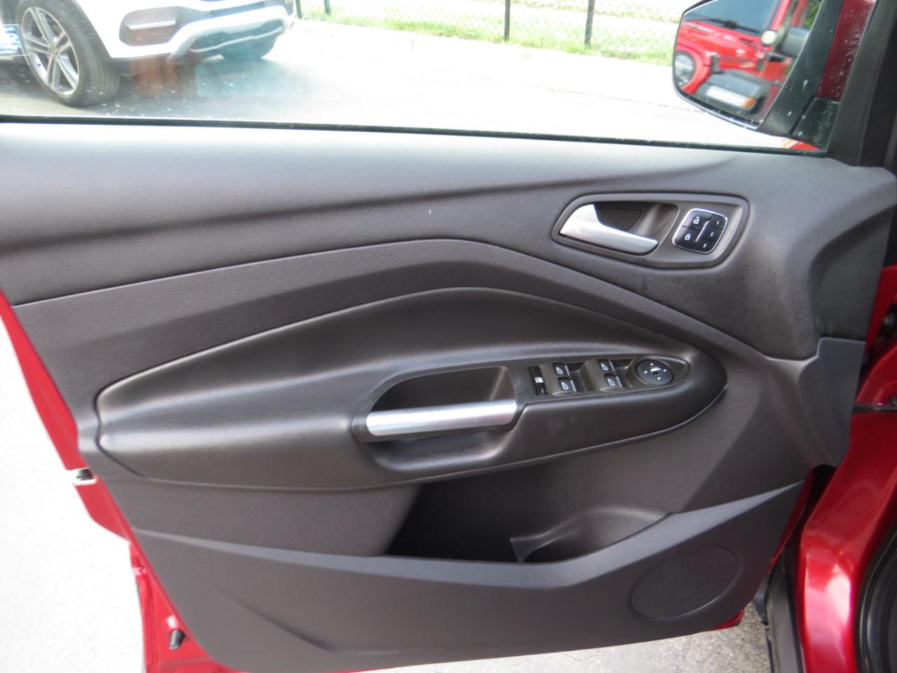 Ford Escape FWD 4dr Titanium 2014