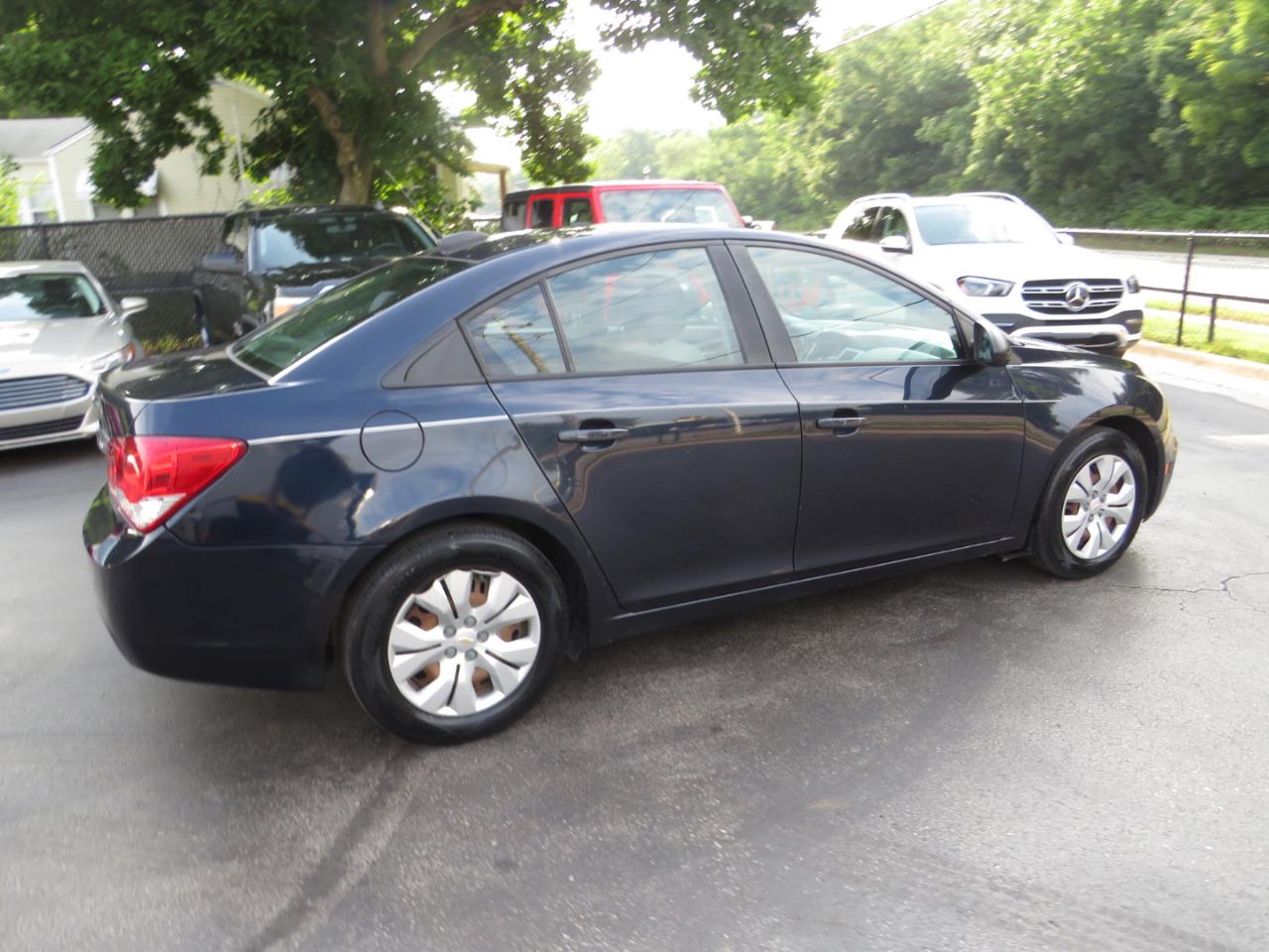 Chevrolet Cruze 4dr Sdn Man L 2015
