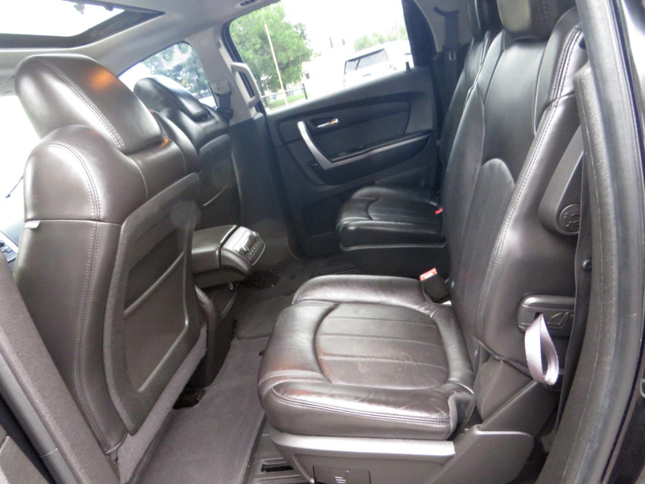 GMC Acadia AWD 4dr SLT2 2012