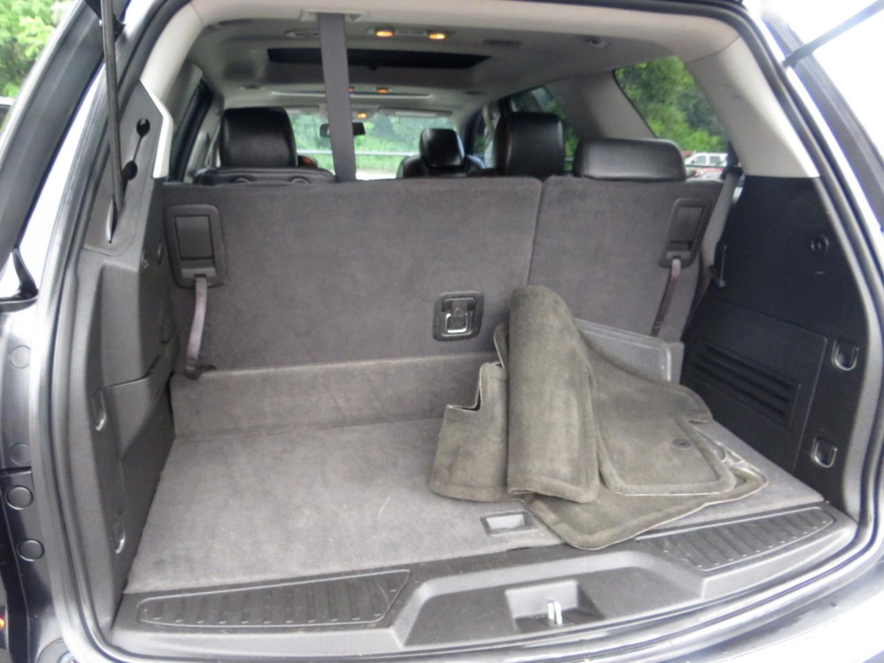 GMC Acadia AWD 4dr SLT2 2012