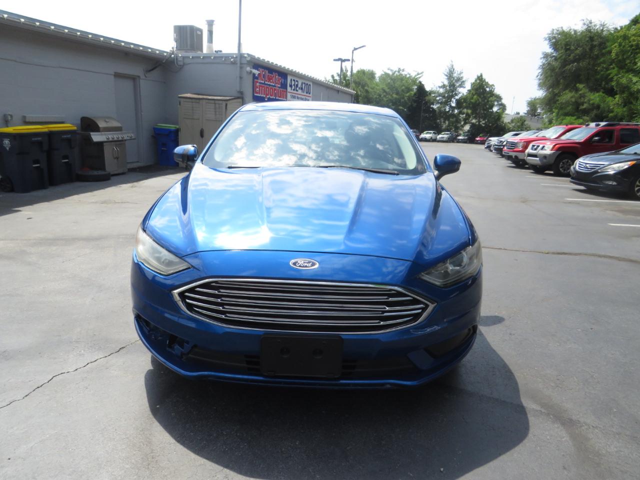 Ford Fusion Hybrid SE FWD 2017