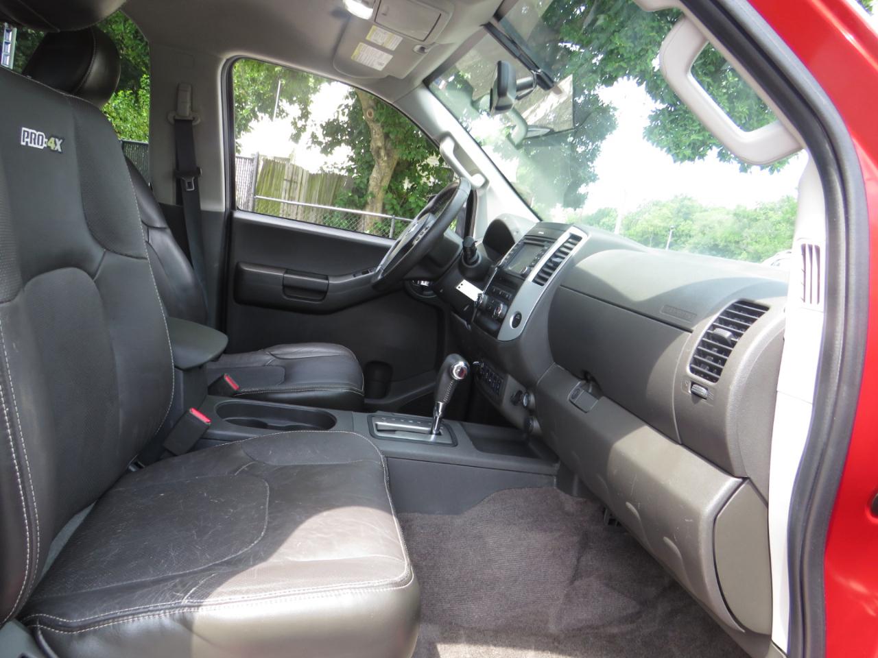 Nissan Xterra 4WD 4dr Auto Pro-4X 2014