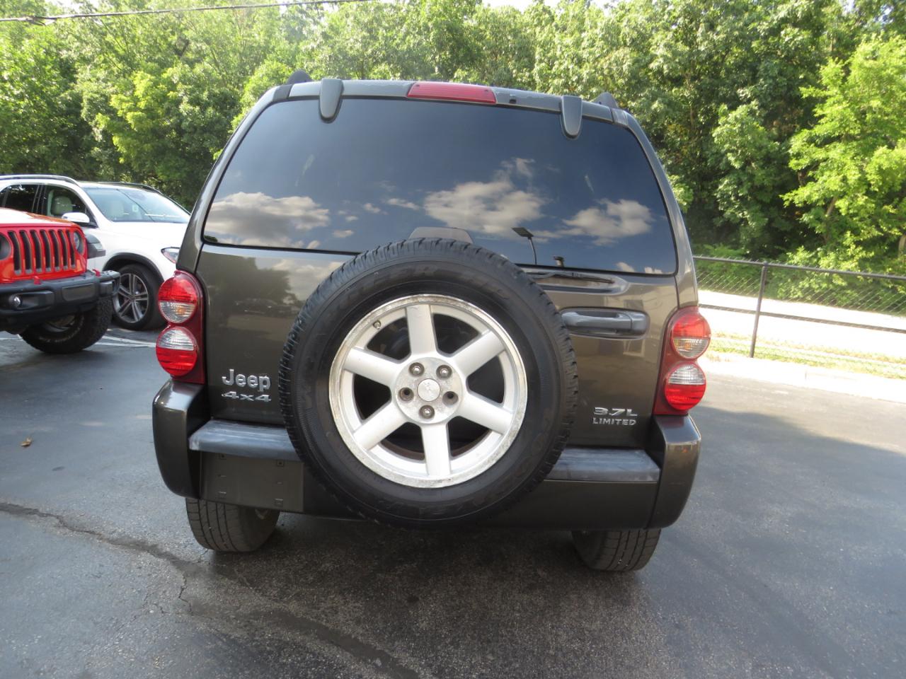 Jeep Liberty 4dr Limited 4WD 2006