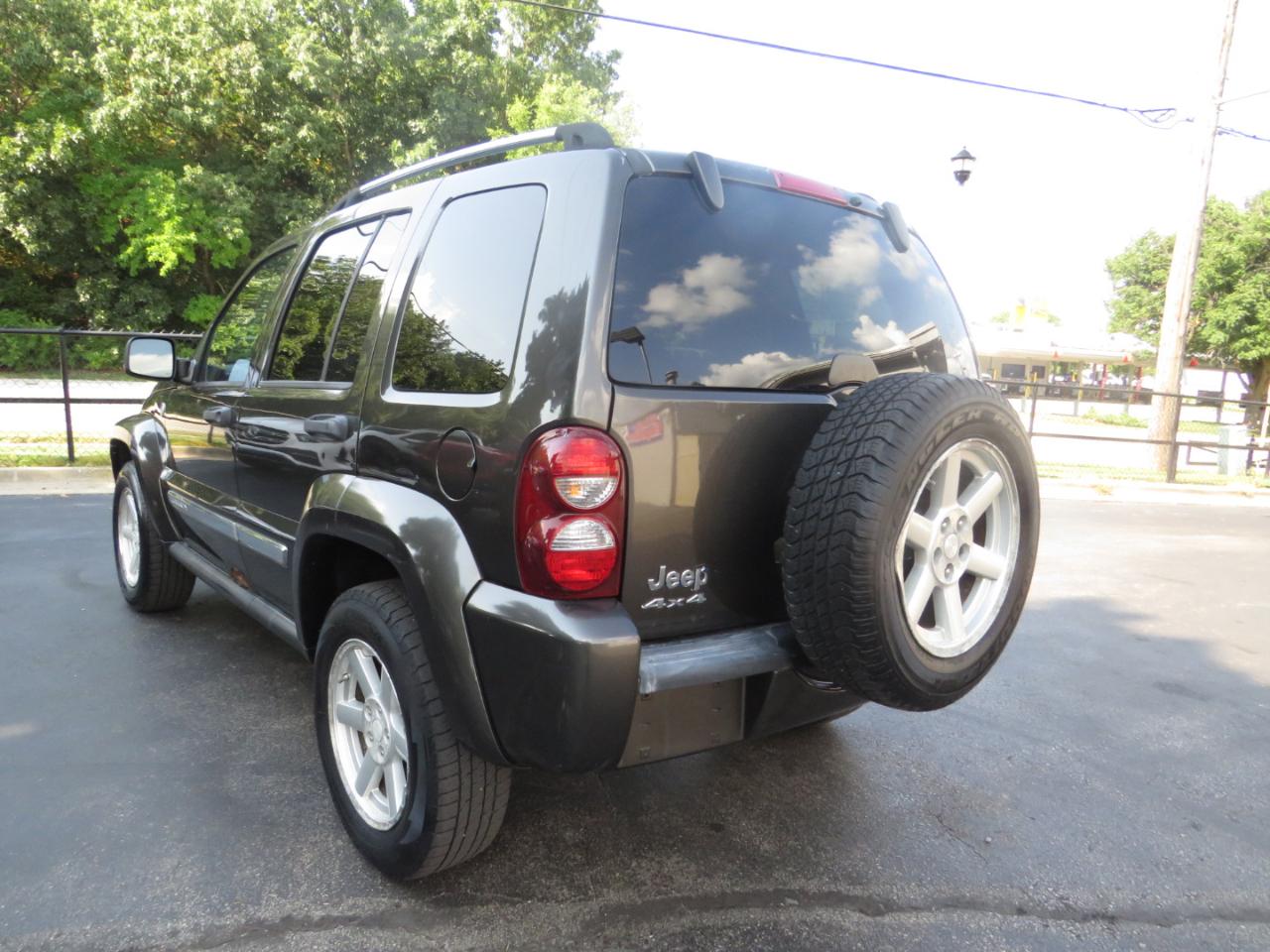 Jeep Liberty 4dr Limited 4WD 2006