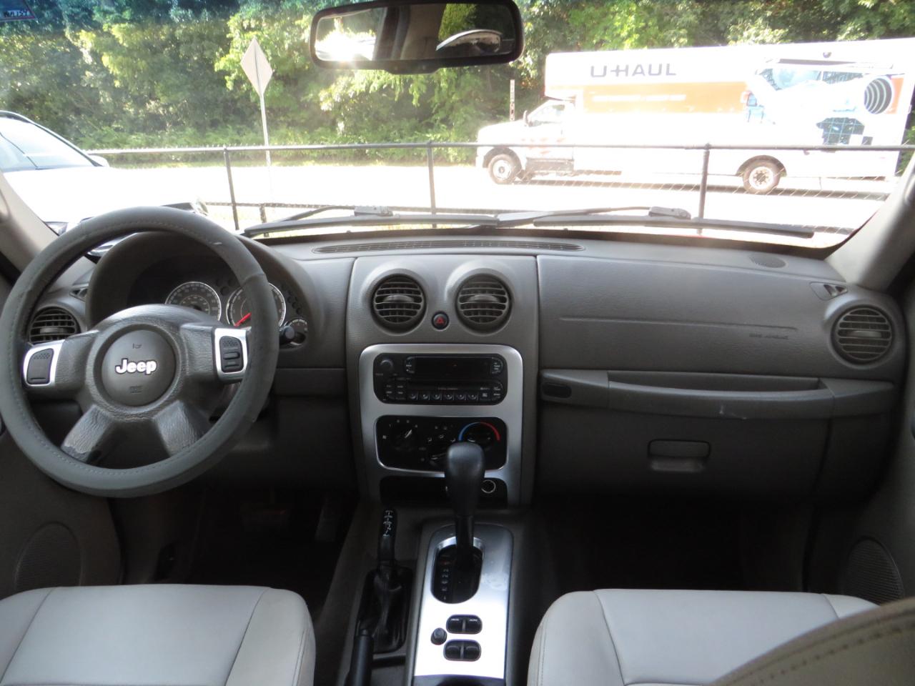 Jeep Liberty 4dr Limited 4WD 2006