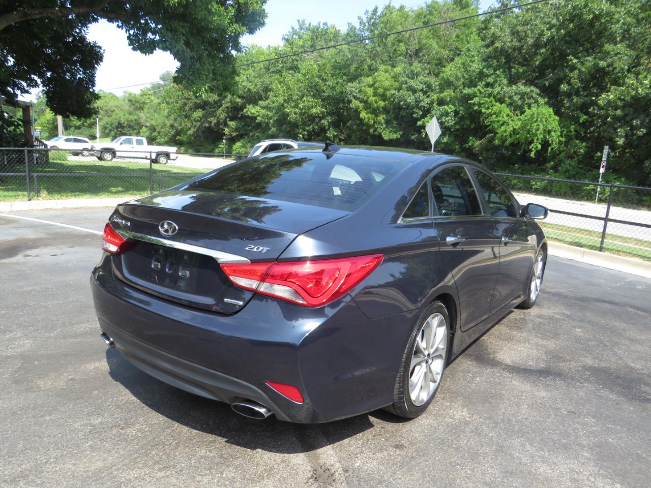Hyundai Sonata 4dr Sdn 2.0T Auto Limited 2014