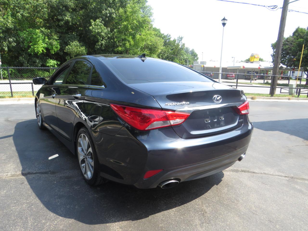 Hyundai Sonata 4dr Sdn 2.0T Auto Limited 2014