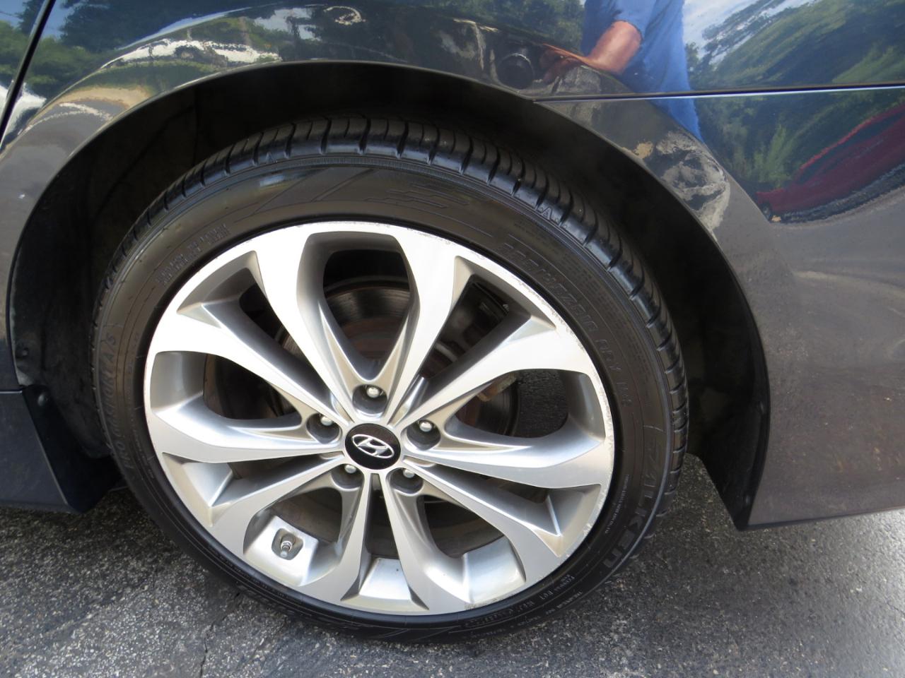Hyundai Sonata 4dr Sdn 2.0T Auto Limited 2014