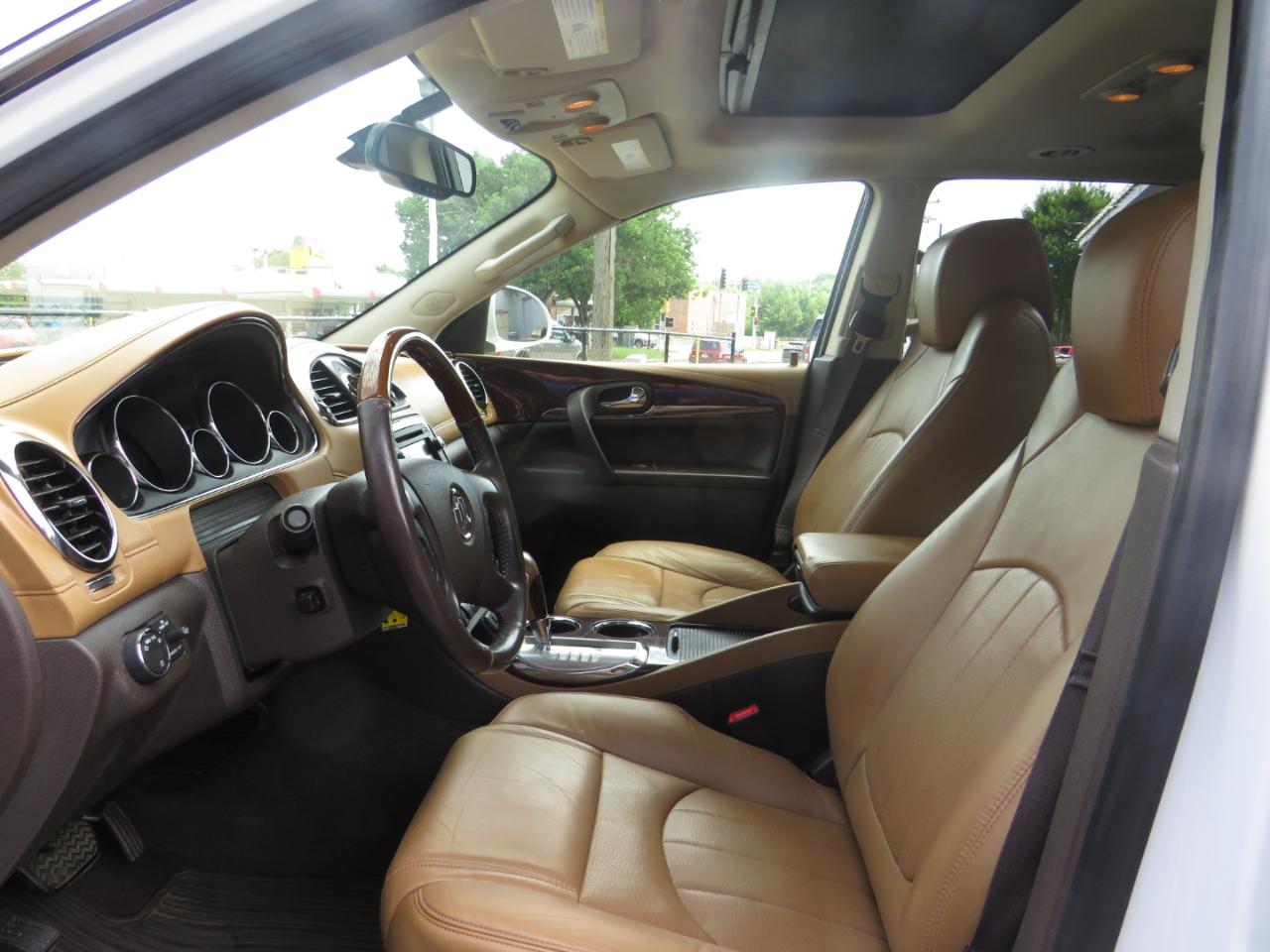 Buick Enclave AWD 4dr Premium 2017